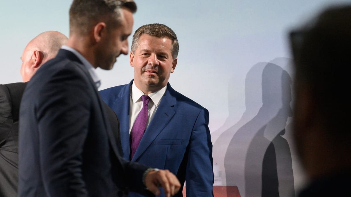 Опитування: AfD залишається лідером у Саксонії-Ангальт, малі партії додають