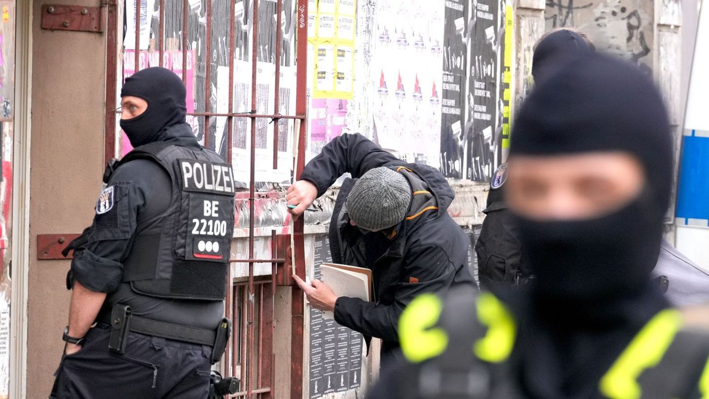 Підозрювані в підпалі технопарку в Берліні оскаржують обшуки та вилучення техніки