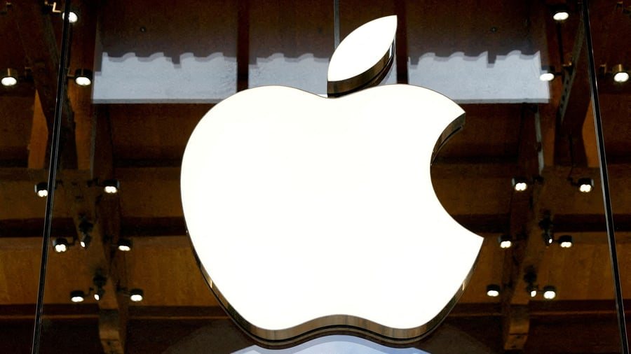 Apple на короткий час знову став найдорожчою компанією світу